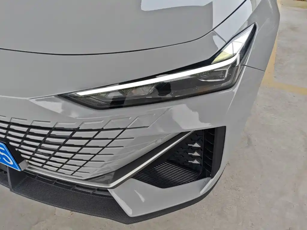 Changan UNI-V — миниатюра 24