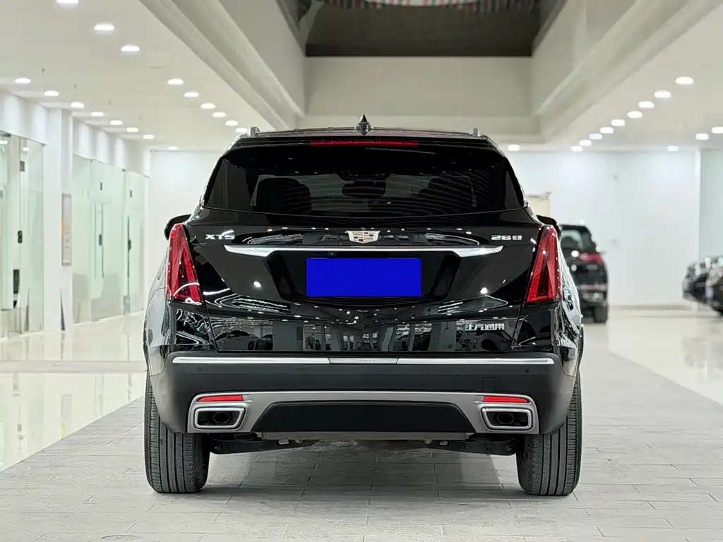 Cadillac XT5 — миниатюра 4