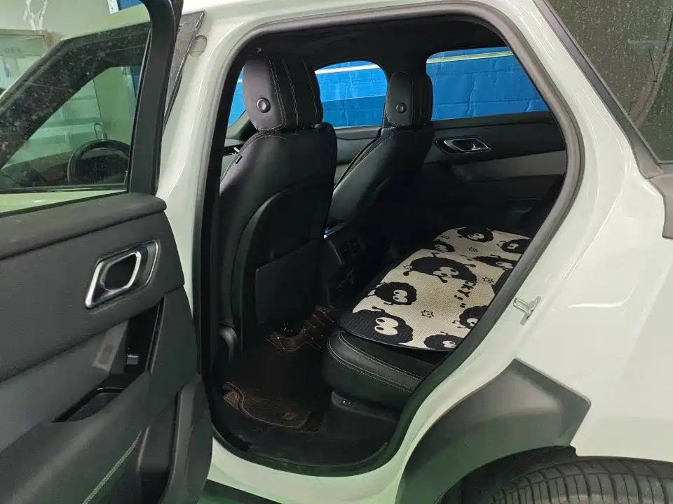 Land Rover Velar — миниатюра 6