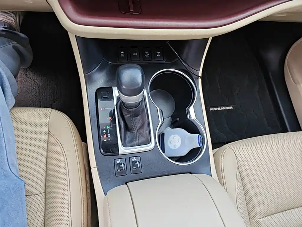 Toyota Highlander — миниатюра 14