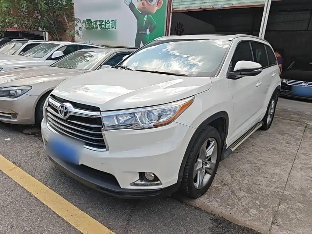 Toyota Highlander — миниатюра 2