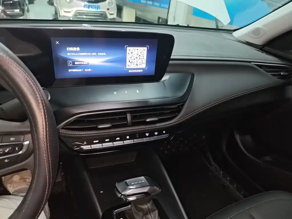 Buick Verano — миниатюра 13