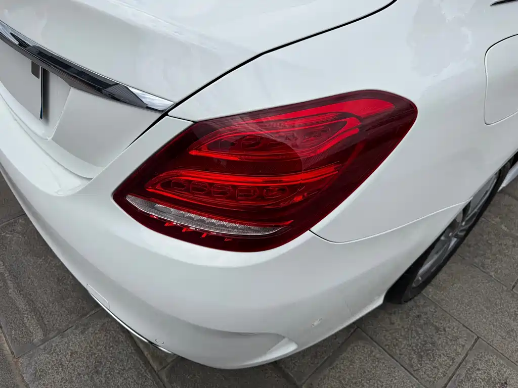 Mercedes-Benz C-Class — миниатюра 39