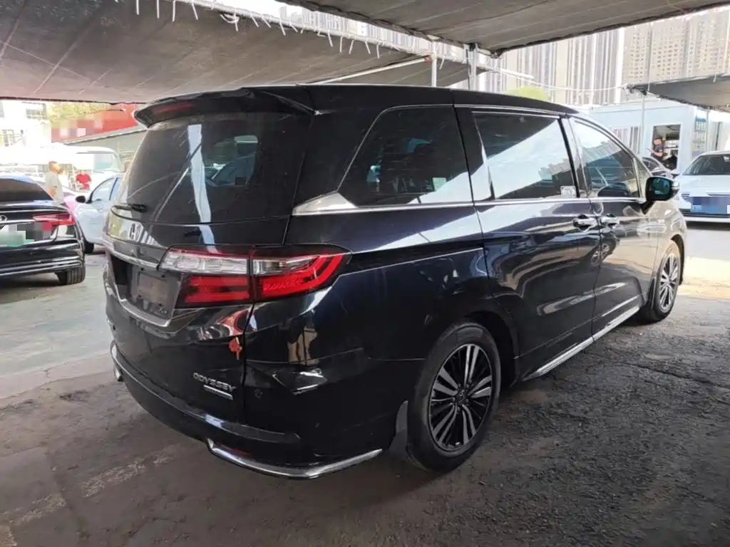 Honda Odyssey — миниатюра 7
