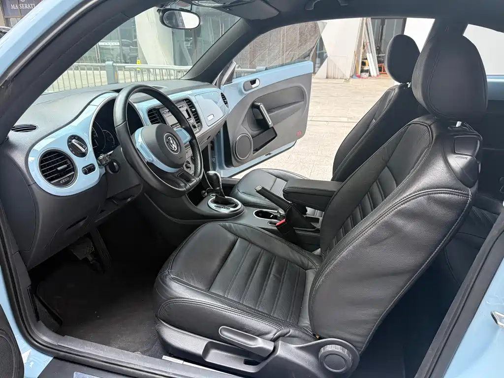 Volkswagen Beetle — миниатюра 9