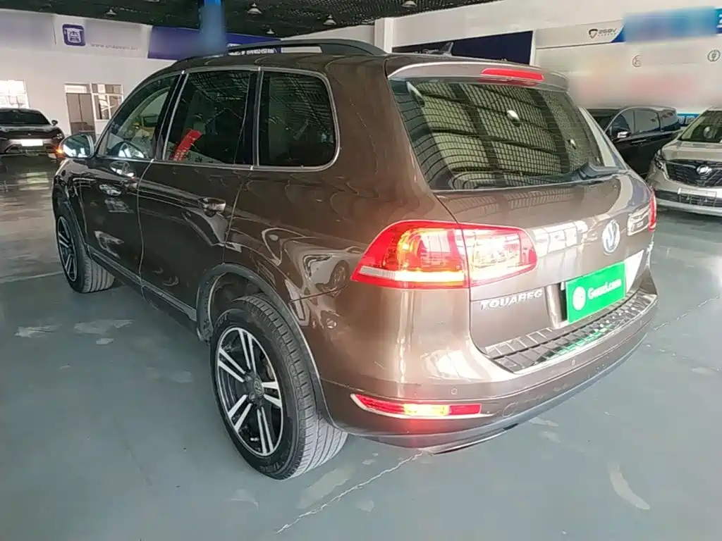 Volkswagen Touareg — миниатюра 5