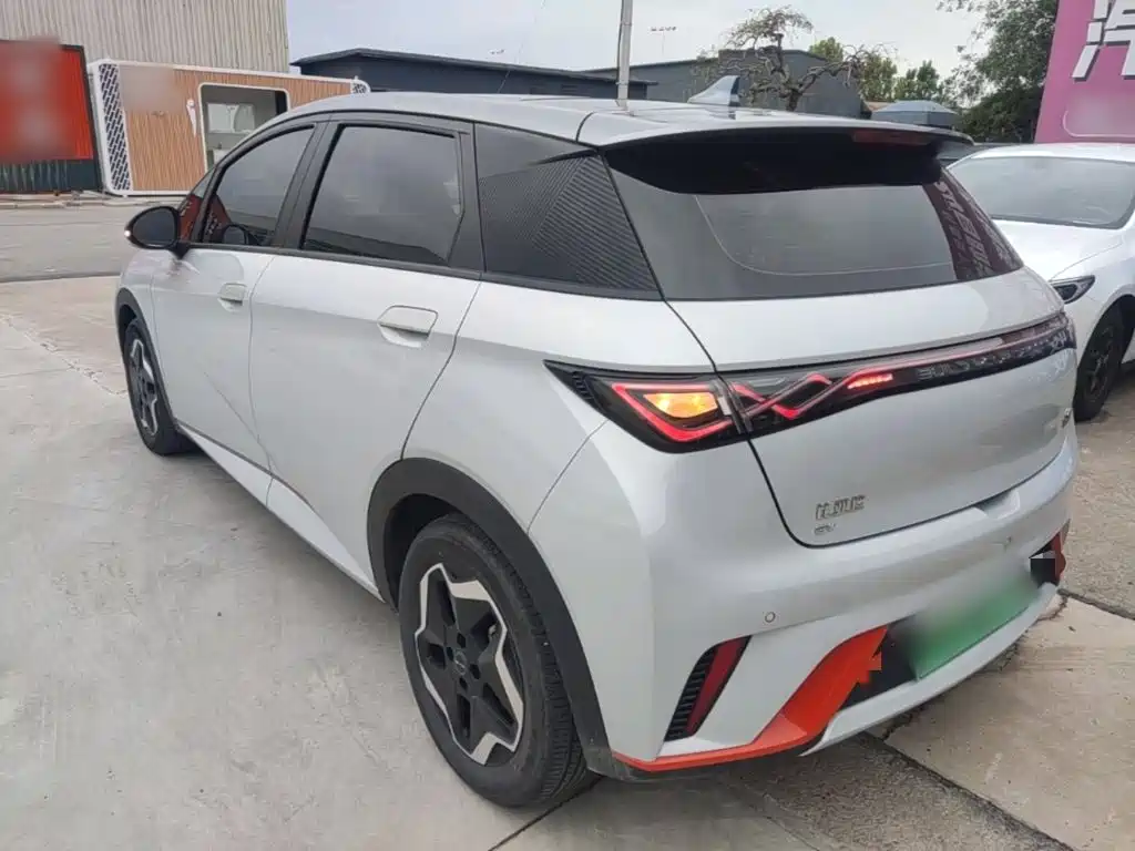 BYD Dolphin — миниатюра 5
