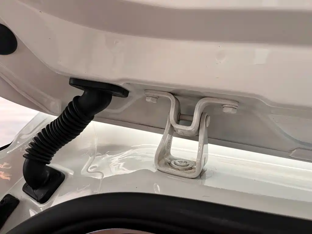 Roewe Ei5 — миниатюра 48