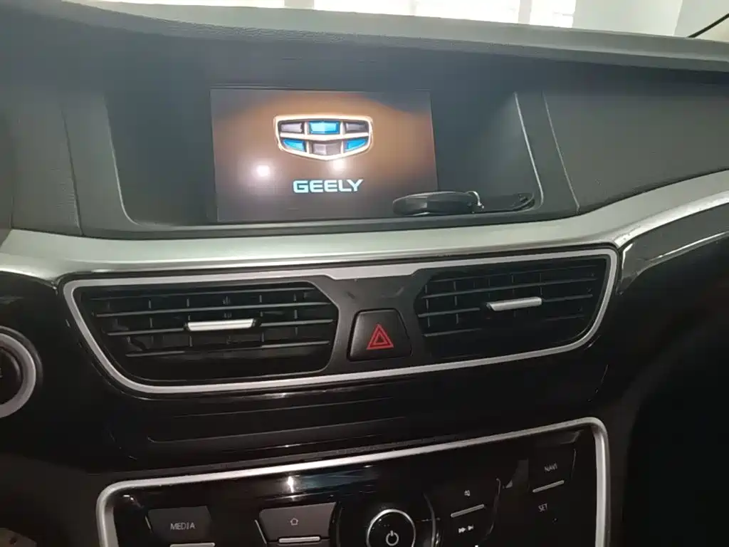 Geely Borui — миниатюра 13