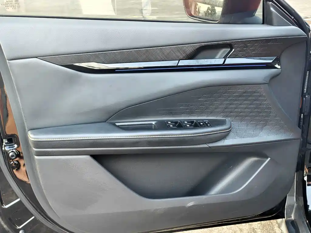 Changan UNI-V — миниатюра 12