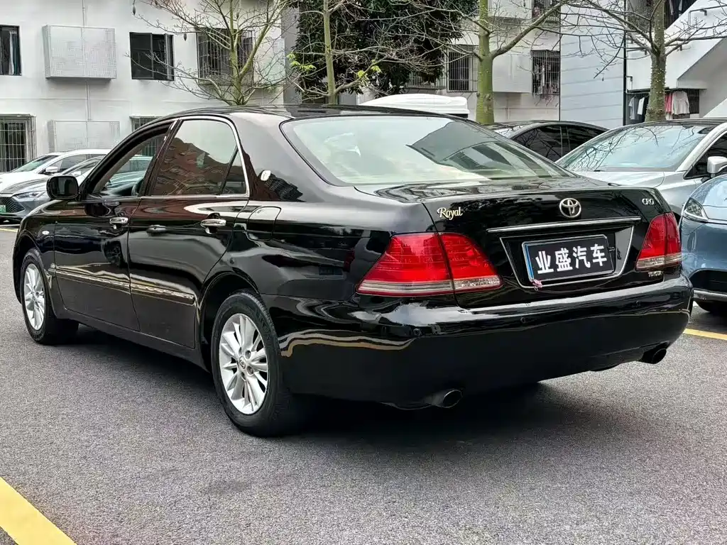 Toyota Crown 2006 2.5L Royal