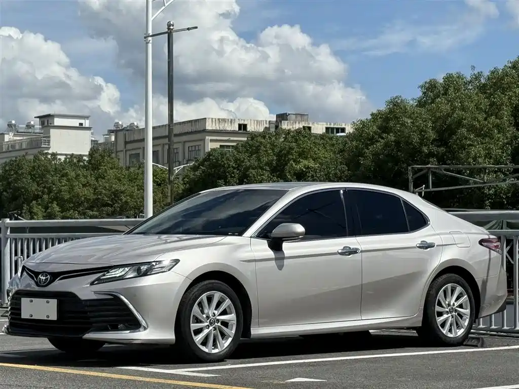 Toyota Camry 2022