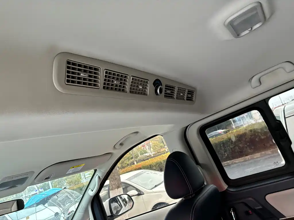 DONGFENG LINGZHI PLUS