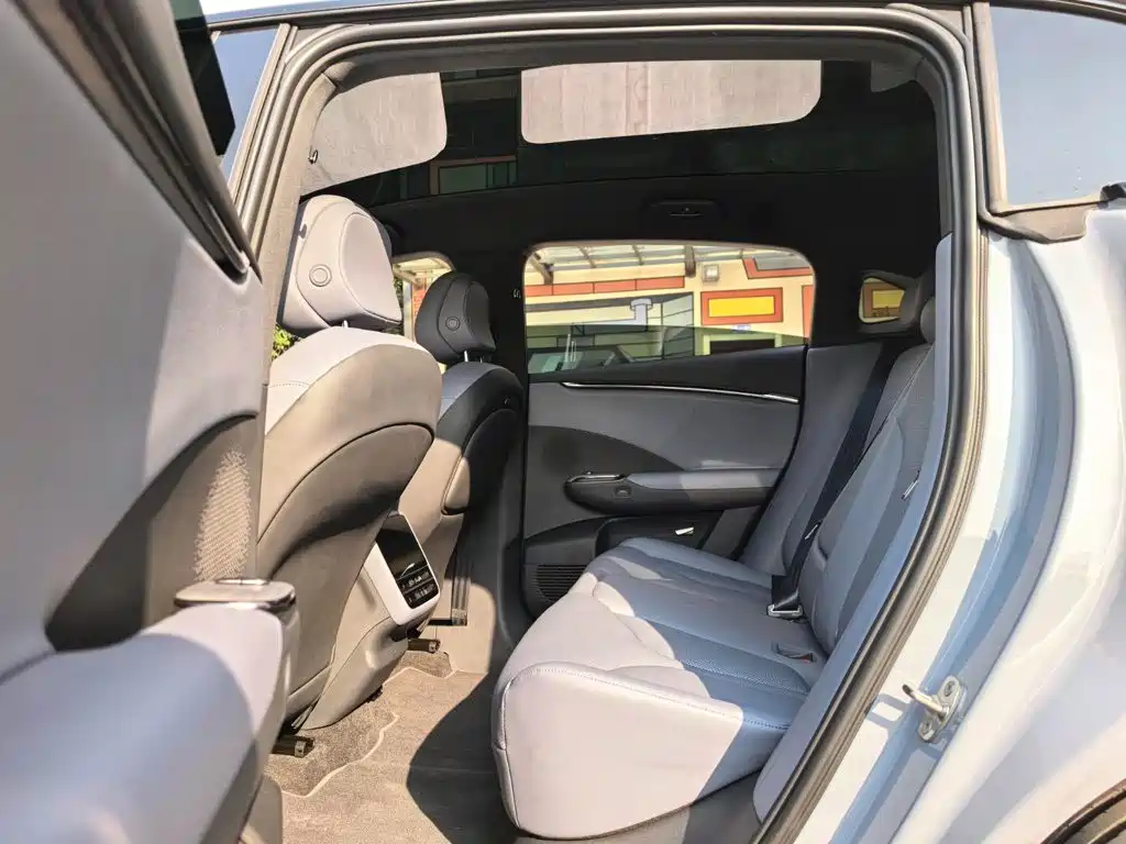 XPeng G7 — миниатюра 12