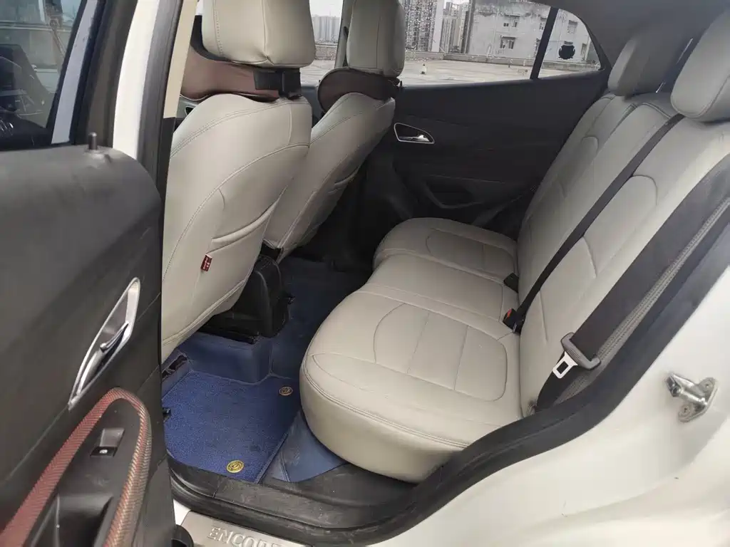 Buick Encore — фотографии объявления, Фото 13