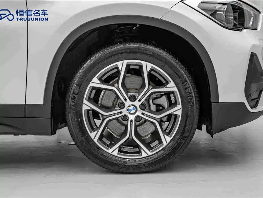 BMW X1 — миниатюра 11