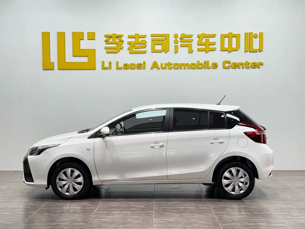 Toyota Yaris L — миниатюра 4