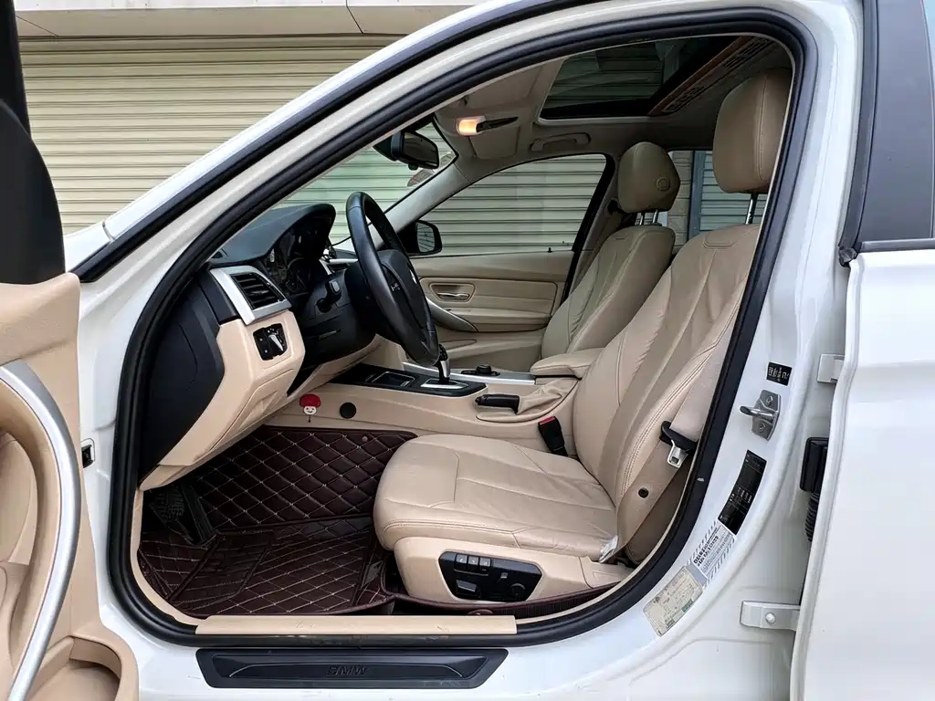 BMW 3 Series 3 2013 320i Fashion