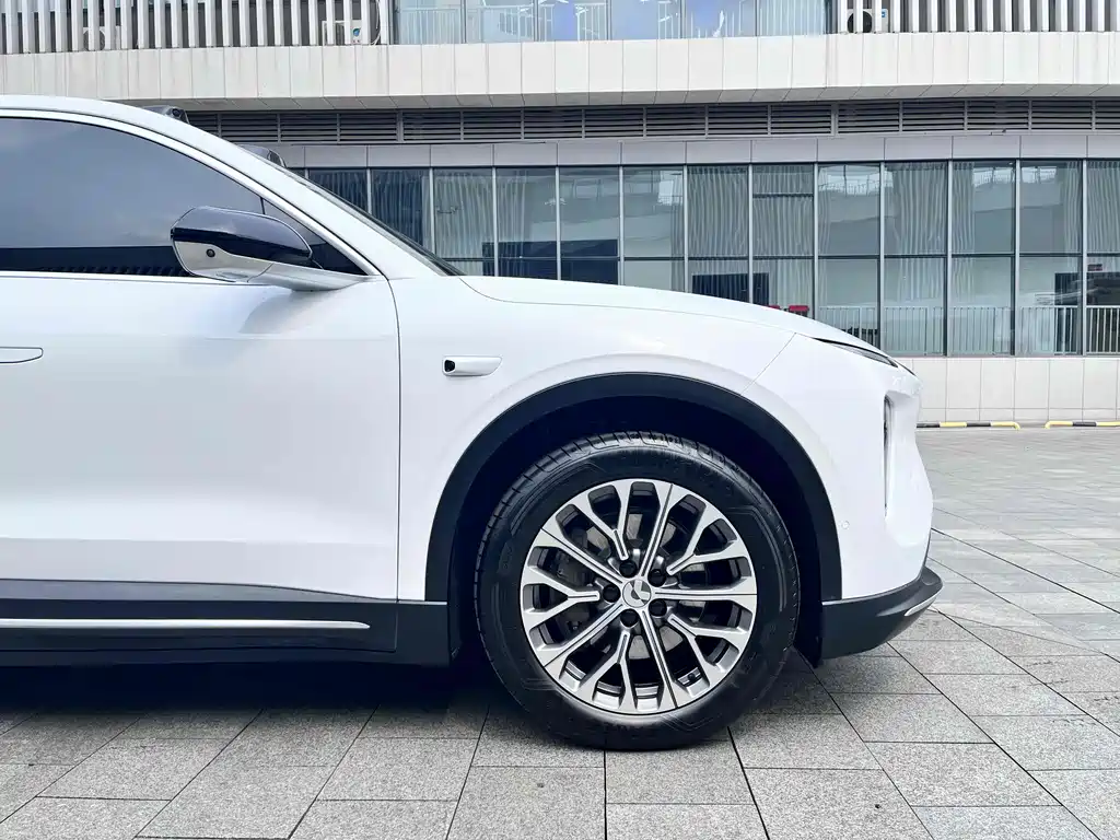 NIO EC6 — фотографии объявления, Фото 11