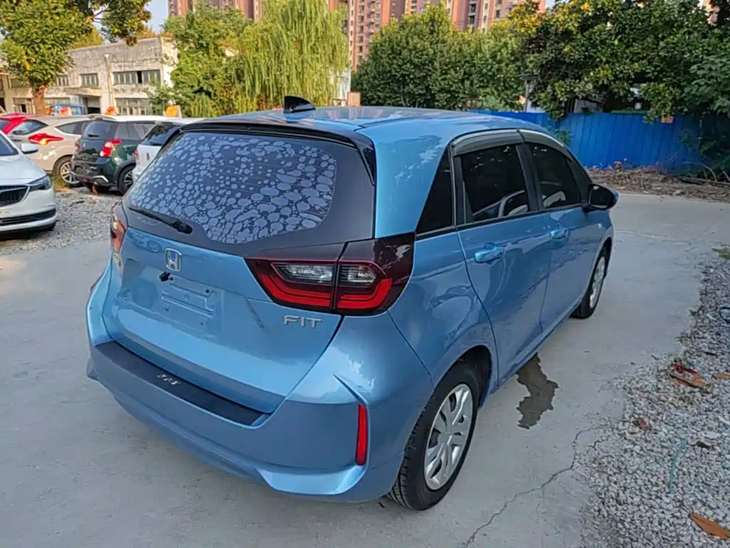 Honda Fit — миниатюра 7