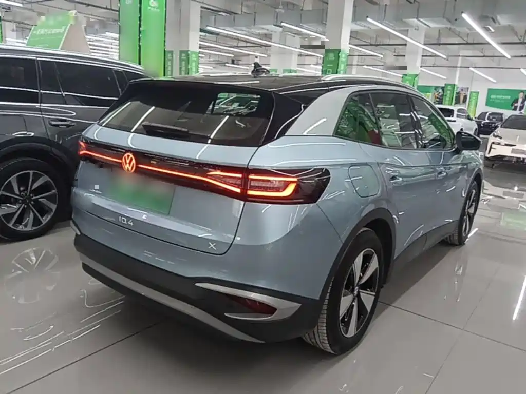 Volkswagen ID.4 X 2025 Smart