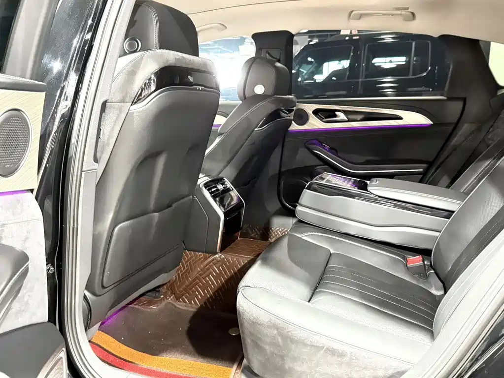 Hongqi Hongqi H9 — миниатюра 6