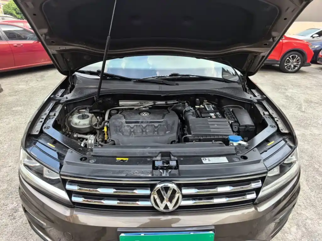 Volkswagen Tiguan L — миниатюра 20