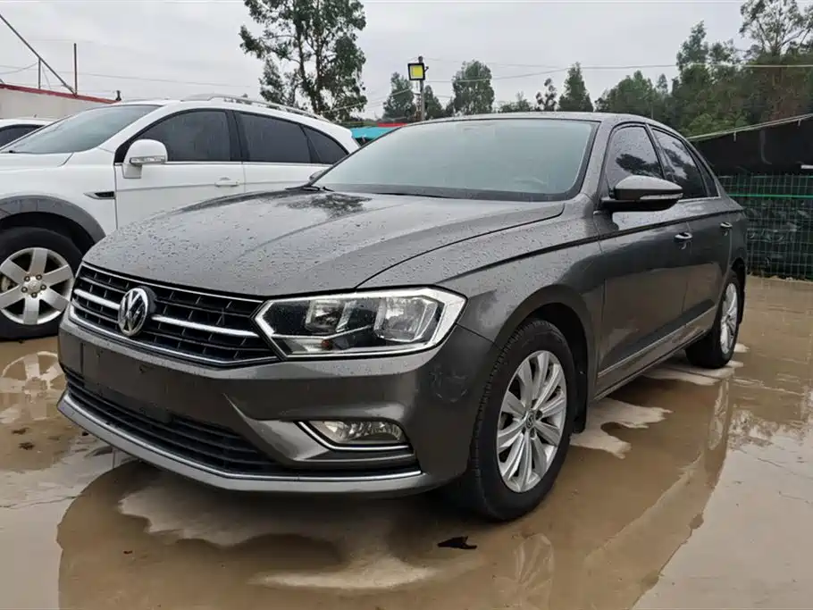 Купить Volkswagen Bora