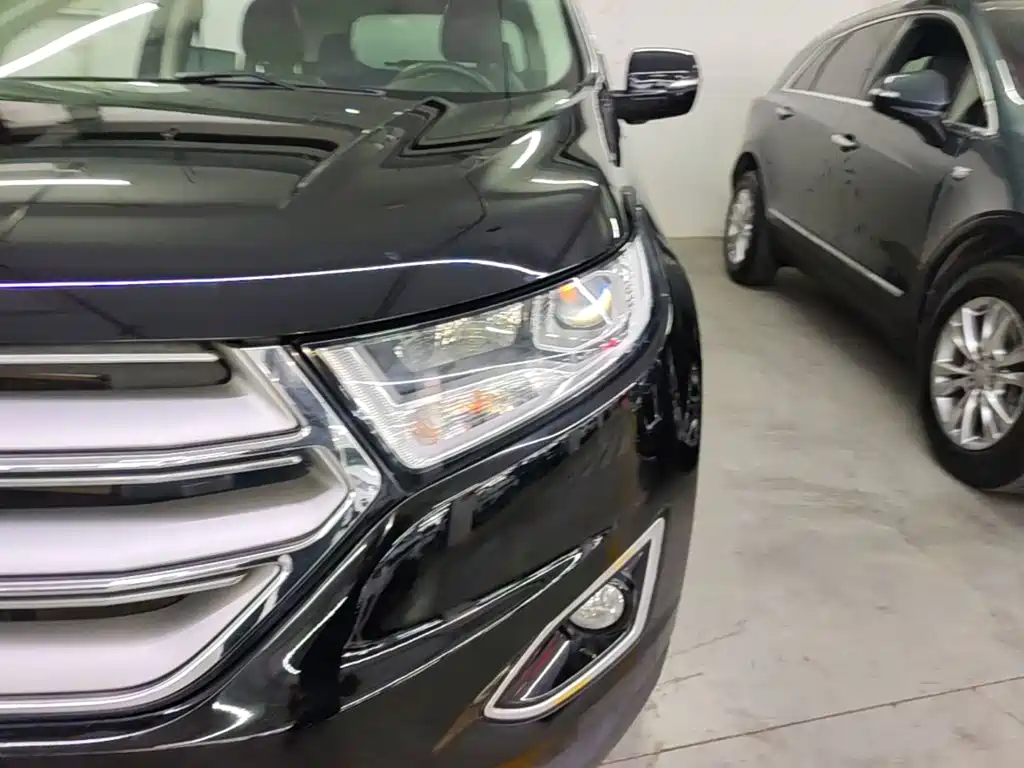 Ford Edge — миниатюра 24