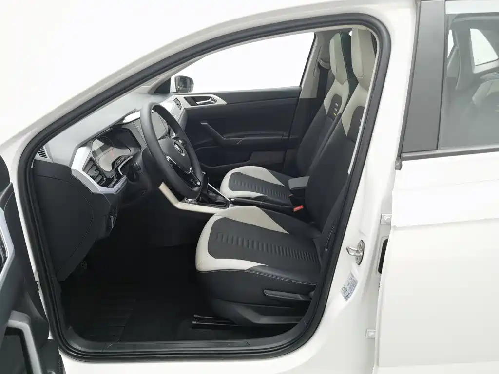 Volkswagen Polo — миниатюра 10