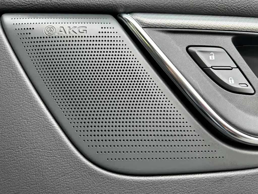 Cadillac CT5 — миниатюра 27