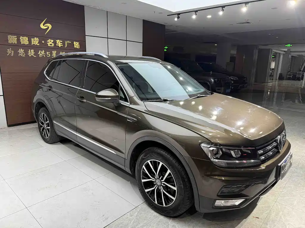 Volkswagen Tiguan L — миниатюра 3
