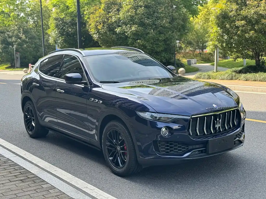 Maserati Levante — миниатюра 2
