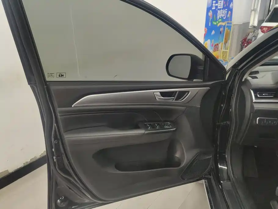 Haval M6 — миниатюра 7