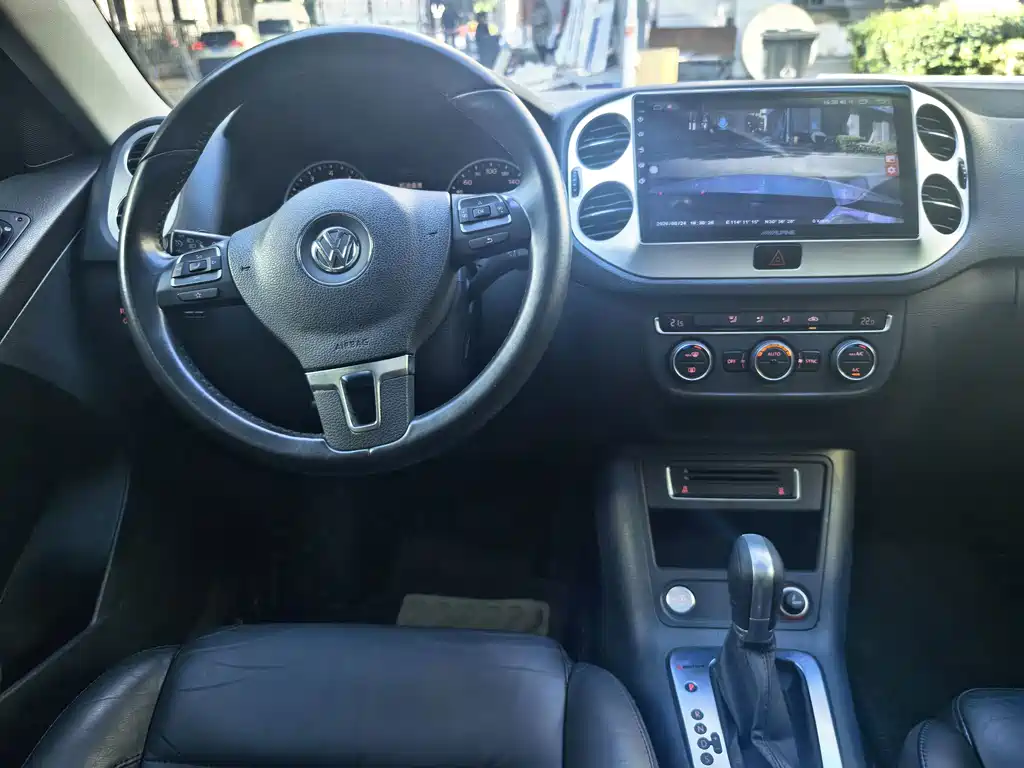 Volkswagen Tiguan — миниатюра 7