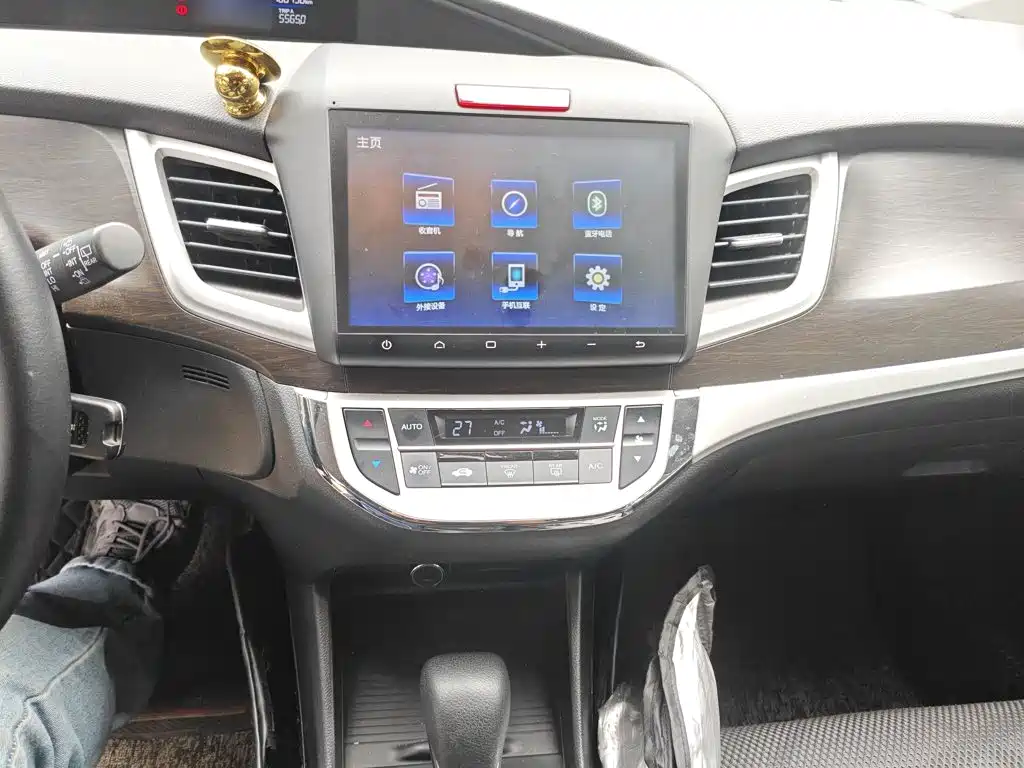 Honda Jade 2016 1.8L AT Comfort 5 мест