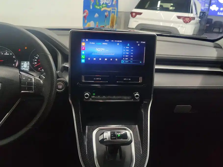 Haval M6 — миниатюра 13