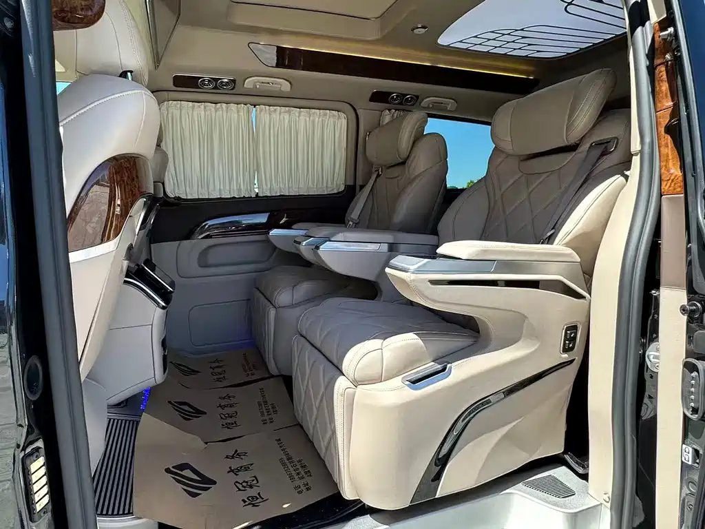Mercedes-Benz Vito — миниатюра 11