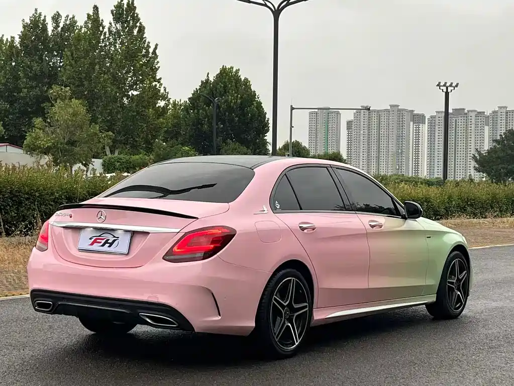 Mercedes-Benz C-Class — миниатюра 16