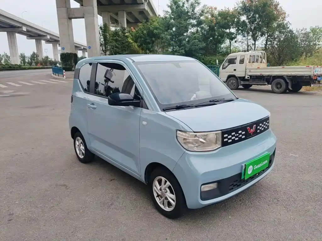 Wuling MINIEV — миниатюра 4