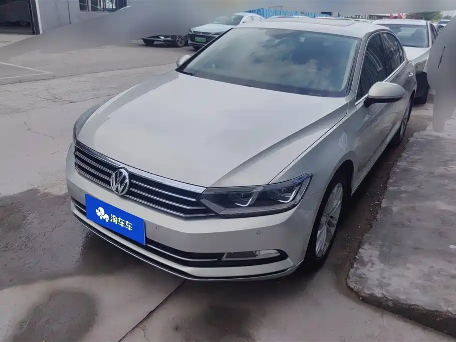 Купить Volkswagen Magotan