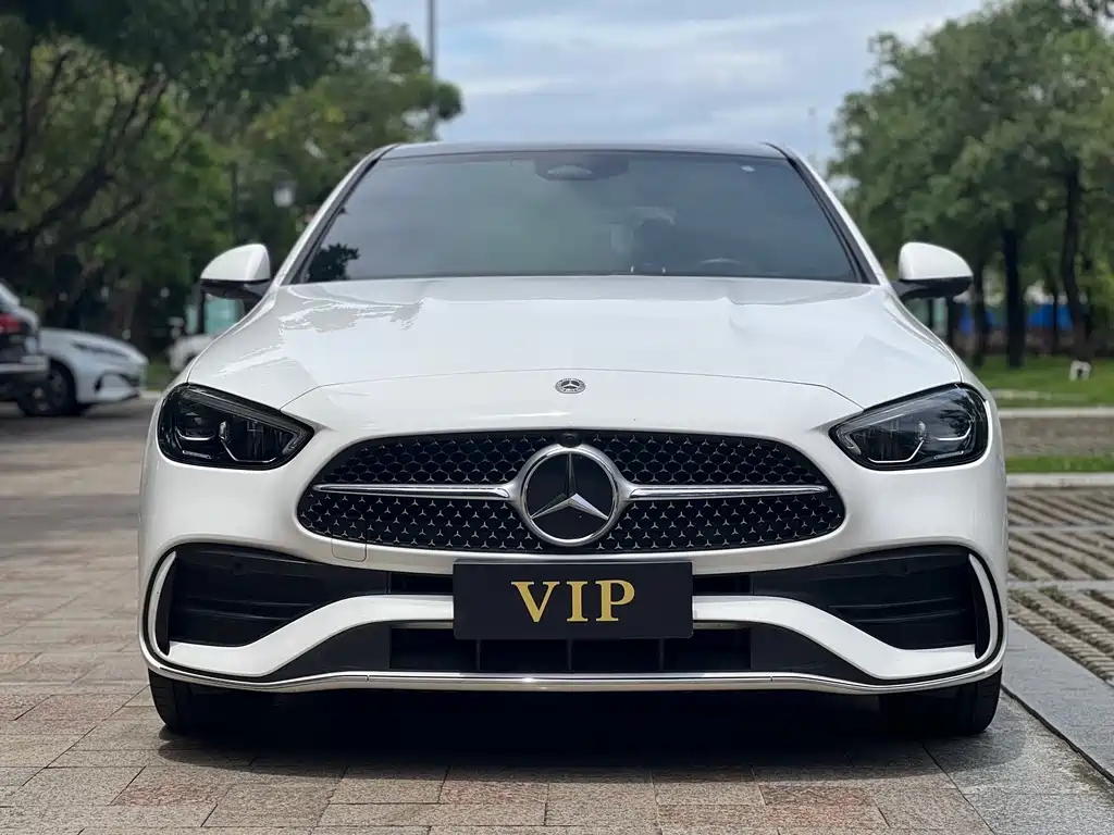 Mercedes-Benz C-Class — миниатюра 4