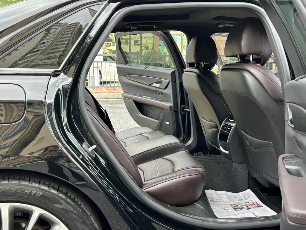 Cadillac CT6 — миниатюра 17