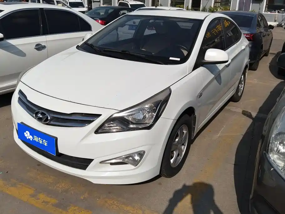 Hyundai Verna