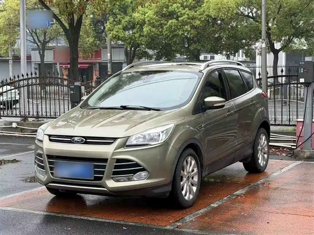 Ford Kuga 2015