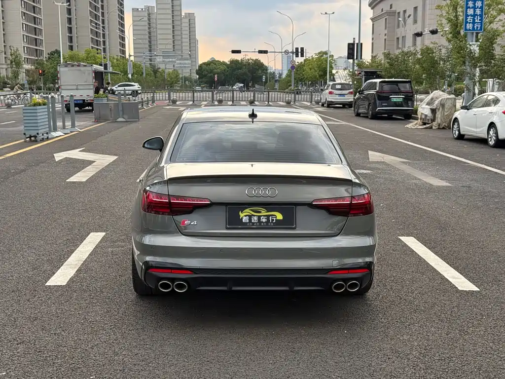Audi S4 — миниатюра 4