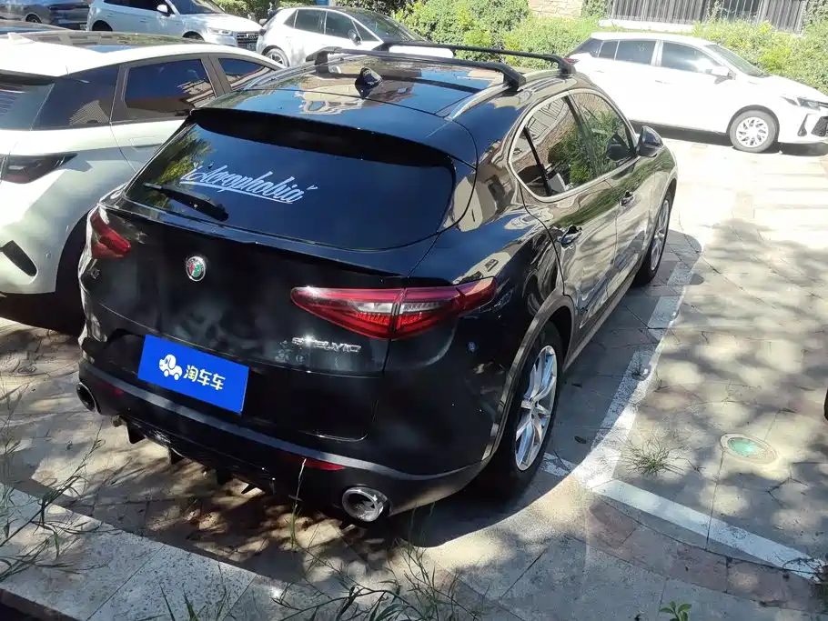 Alfa Romeo Stelvio — миниатюра 3