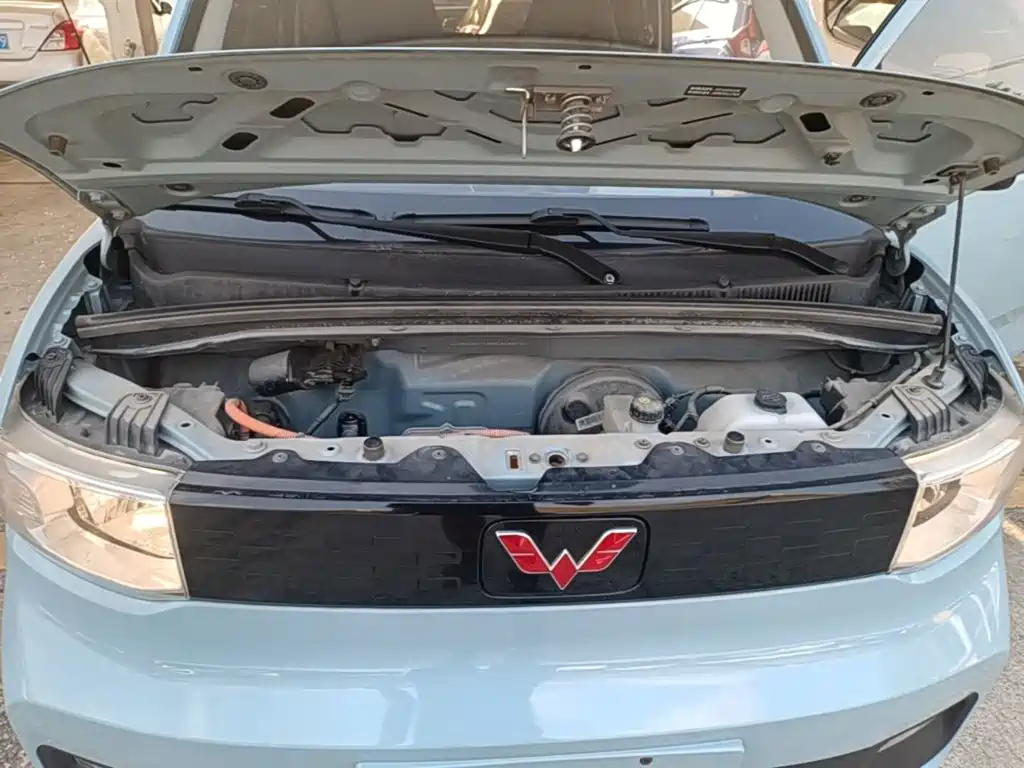Wuling MINIEV — миниатюра 20