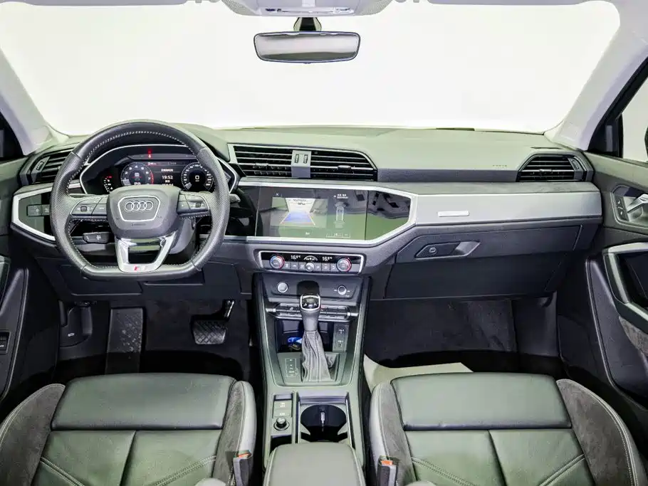Audi Q3 Sportback — миниатюра 10