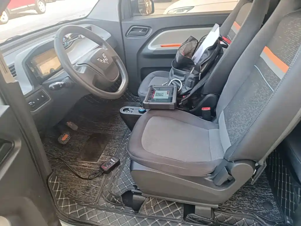 Wuling MINIEV — миниатюра 15